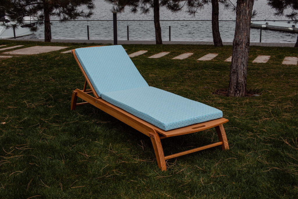 California VIP Sun Lounger ― фото 1